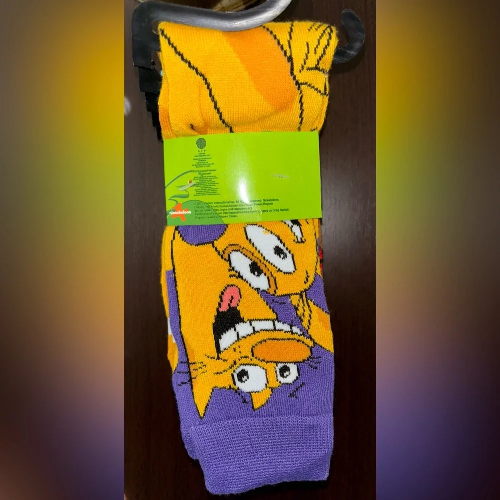 NICKELODEON NOVELTY CREW SOCKS NWT MEN’S SHOE SIZE 6-12